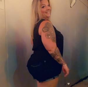 Meet your Posher, Sharon